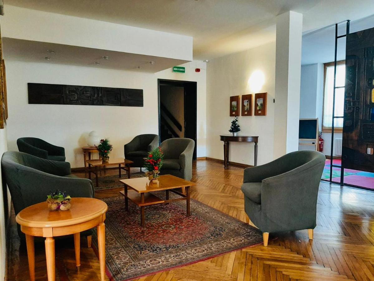 Hg Hotel Italia Brusson Luaran gambar