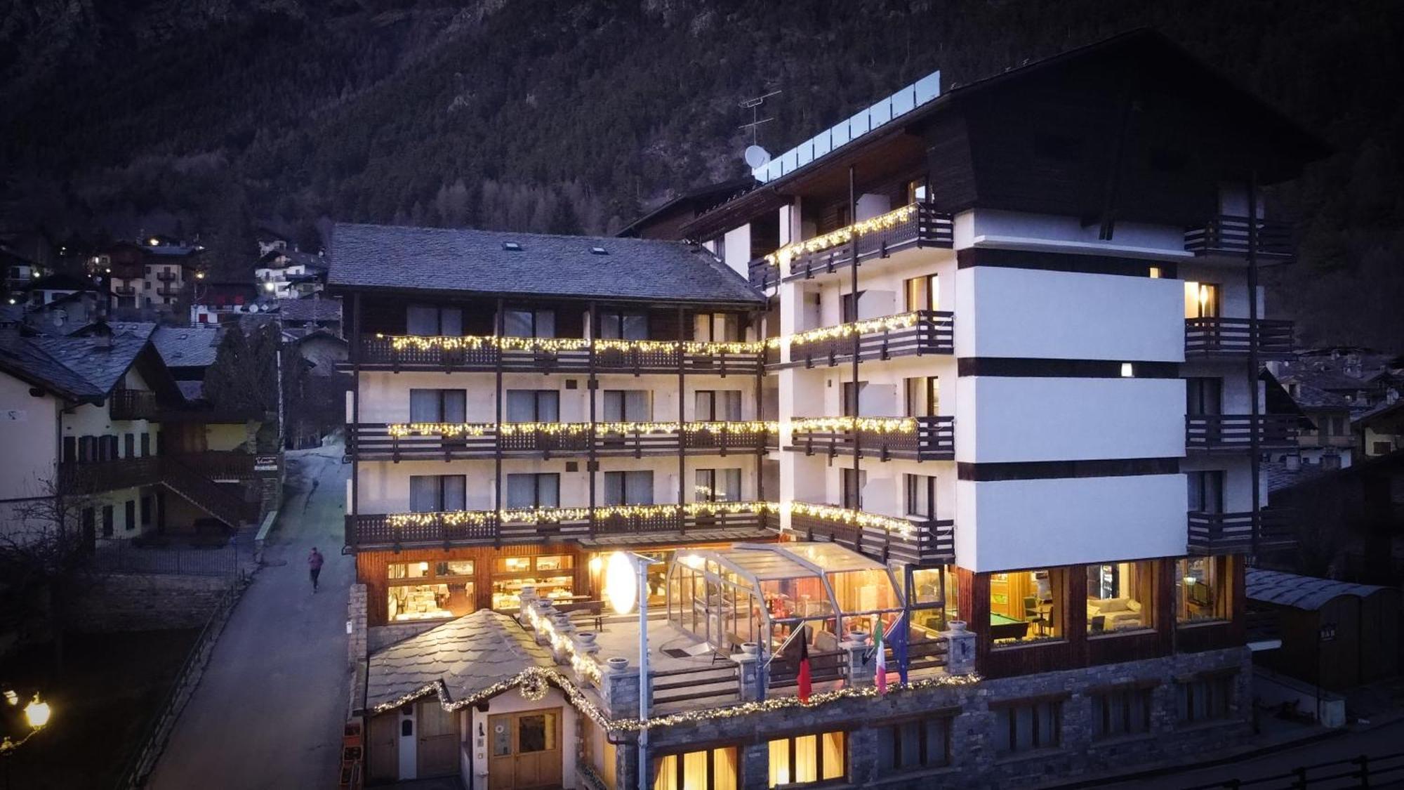 Hg Hotel Italia Brusson Luaran gambar