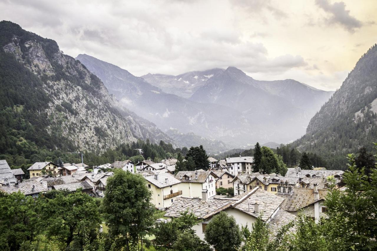 Hg Hotel Italia Brusson Luaran gambar